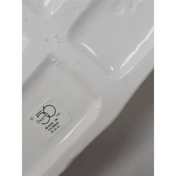 Department 56 Snow Village Carnival King & Queen Accessory - Picture 12 of 13